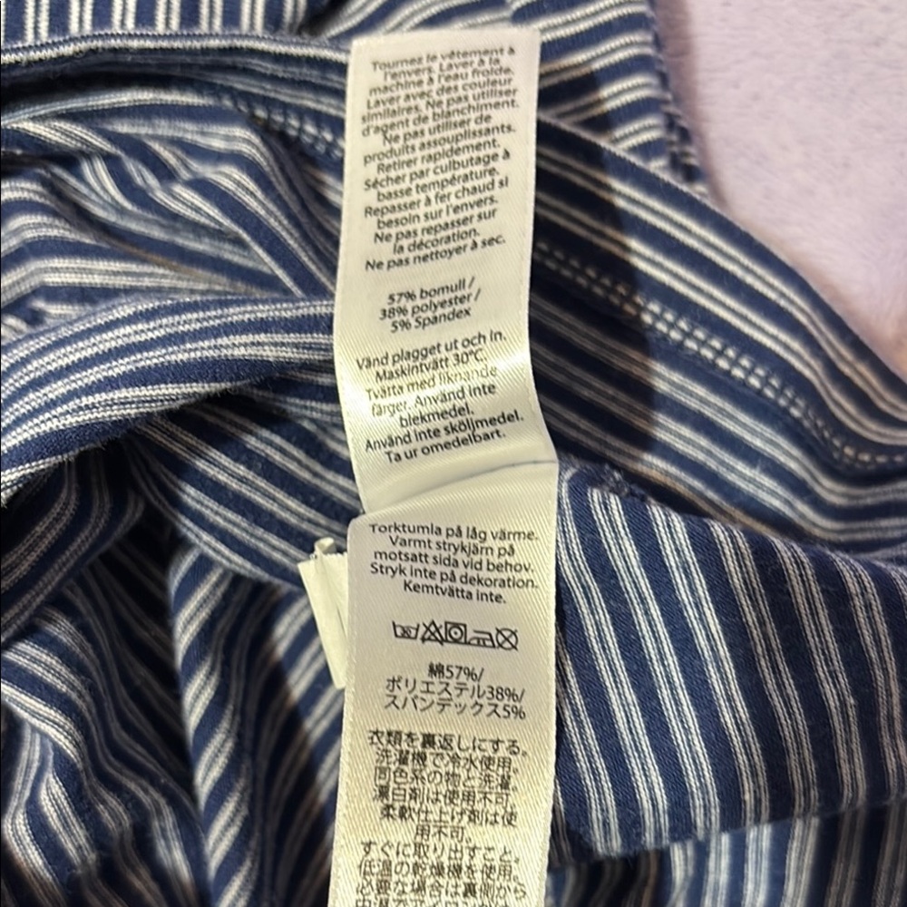 Vineyard Vines Navy and White Striped Hooded Shirt - Picture 5 of 5